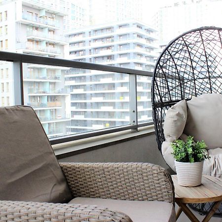 Labo Apartment Bliska Wola - Parking, Klimatyzacja 바르샤바 외부 사진